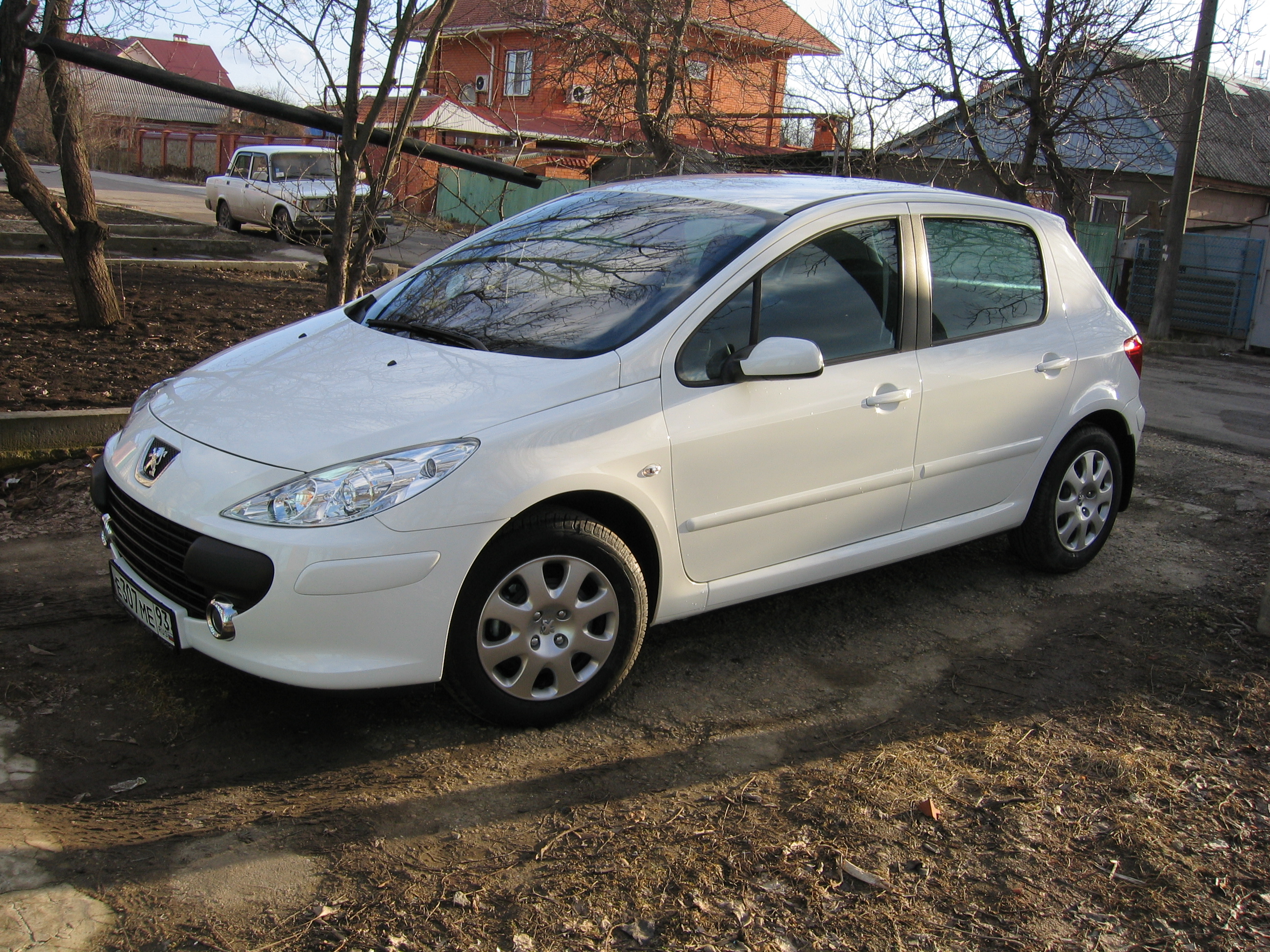 Peugeot 307 - новая машина, первая импортная хорошая машина